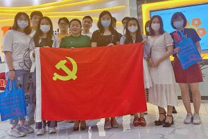 用“热血”传递爱心，半岛bandao（中国）集团开展爱心献血活动