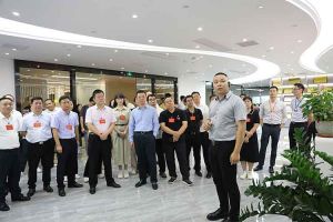 热烈欢迎广东省人大常委会2023年全国人大代表一行莅临半岛bandao（中国）集